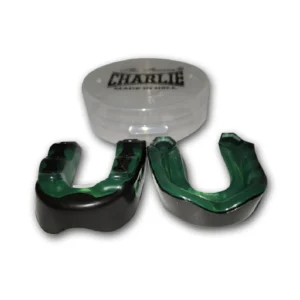 Bucal molar negro-verde